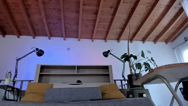 bruno woods online show from March 7, 2026, 2:47 pm