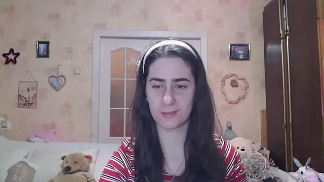 Snapshot of INELIKA chatting on November 27, 2025, 2:08 pm INELIKA online show from November 27, 2025, 2:08 pm