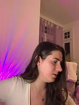 INELIKA online show from July 3, 2026, 11:33 pm