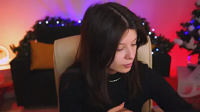 NicoleMun online show from January 19, 2025, 6:31 am