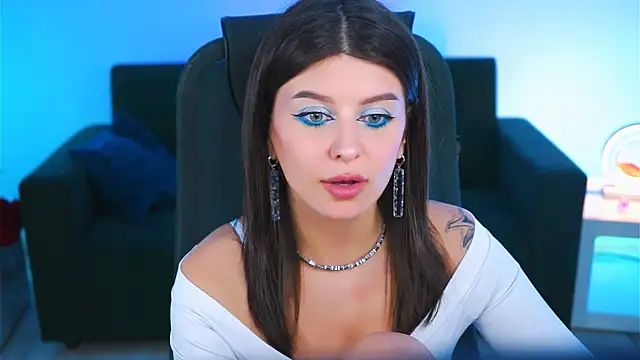 NicoleMun online show from February 25, 2025, 8:51 pm