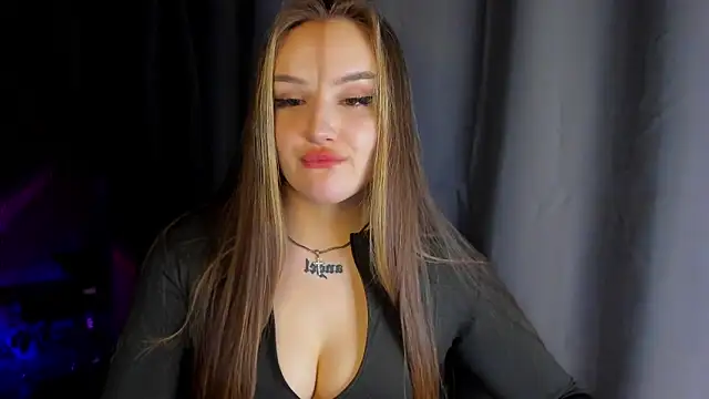 Snapshot of little_m0use chatting on January 22, 2025, 3:40 pm little m0use online show from January 22, 2025, 3:40 pm