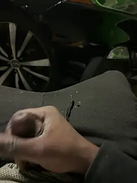 MrLiccYourPussyDry online show from February 11, 2025, 1:20 pm