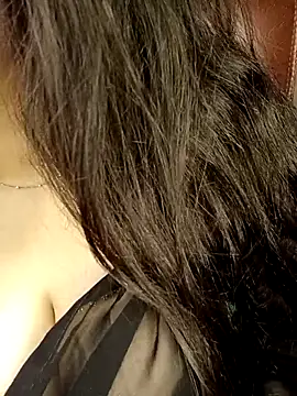 Snapshot of AK---47 chatting on March 1, 2025, 11:39 am AK---47 online show from March 1, 2025, 11:39 am