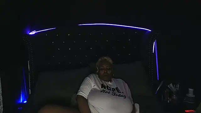 Snapshot of msyvette1970@xh chatting on March 8, 2025, 4:39 pm msyvette1970xh online show from March 8, 2025, 4:39 pm