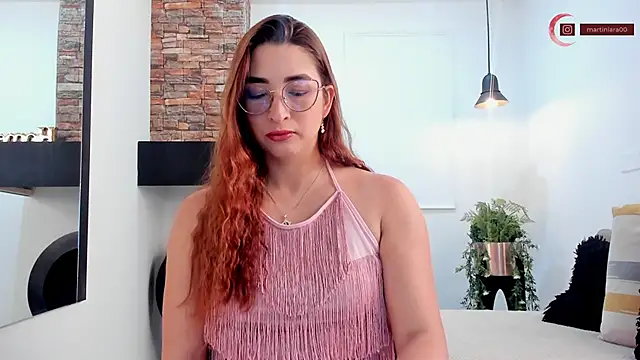Snapshot of _LaraMom_ chatting on January 15, 2025, 12:25 pm LaraMom online show from January 15, 2025, 12:25 pm