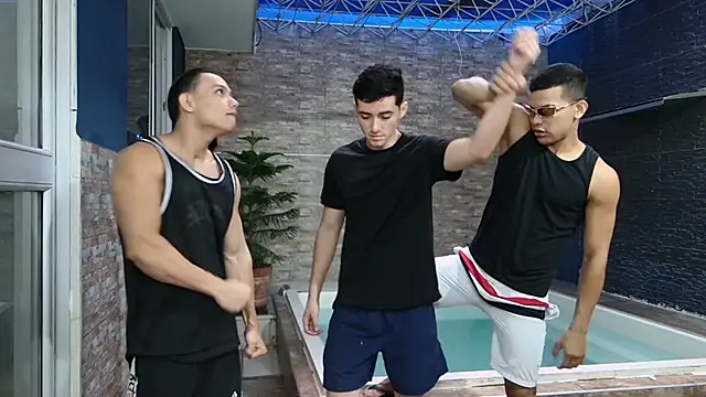 Snapshot of Boysgang_sex chatting on January 27, 2025, 11:43 am Boysgang sex online show from January 27, 2025, 11:43 am