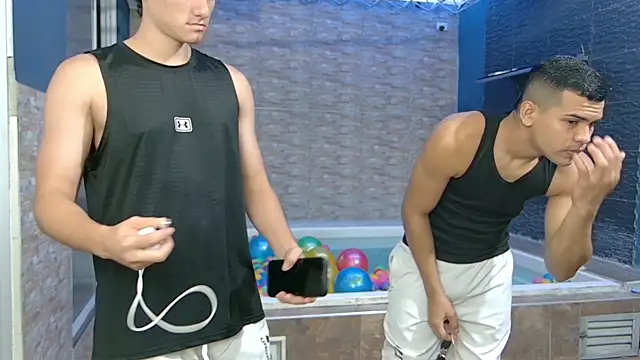 Snapshot of Boysgang_sex chatting on October 21, 2025, 11:33 am Boysgang sex online show from October 21, 2025, 11:33 am