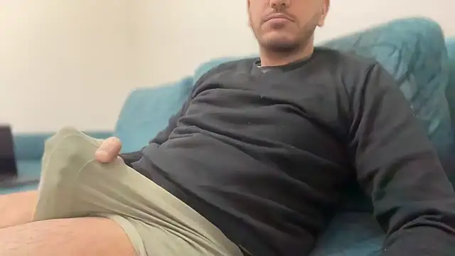 Mooka69 online show from February 25, 2025, 8:25 am