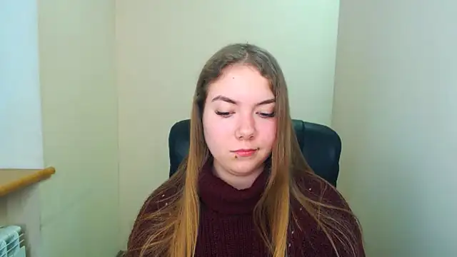 zoey deuttch online show from January 7, 2025, 7:31 am