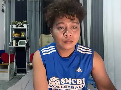 Snapshot of asian_sweetboy chatting on February 20, 2026, 11:32 am asian sweetboy online show from February 20, 2026, 11:32 am