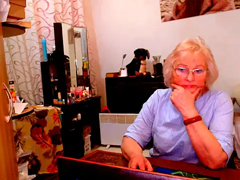 Natali7634 online show from February 17, 2025, 3:31 pm