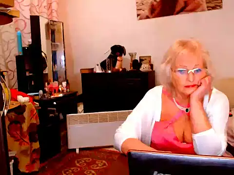 Natali7634 online show from February 23, 2025, 5:18 pm