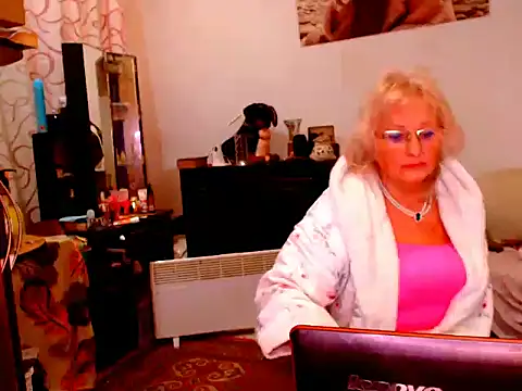 Natali7634 online show from February 23, 2025, 9:37 pm