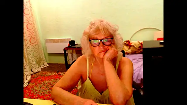 Natali7634 online show from May 27, 2026, 2:41 am