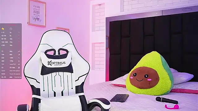 Marianamonroe  online show from November 7, 2025, 7:03 pm