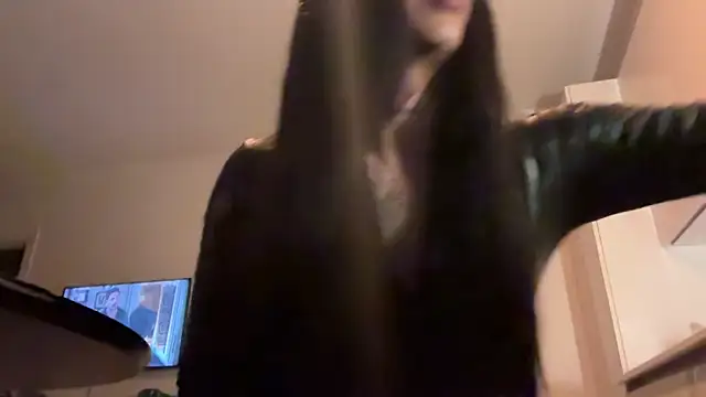 Snapshot of babybriexxx chatting on October 20, 2025, 10:21 pm babybriexxx online show from October 20, 2025, 10:21 pm