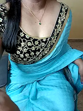 Snapshot of Nithya_05 chatting on December 5, 2025, 6:48 pm Nithya 05 online show from December 5, 2025, 6:48 pm