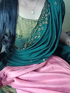 Snapshot of Nithya_05 chatting on August 4, 2026, 4:59 am Nithya 05 online show from August 4, 2026, 4:59 am
