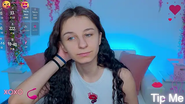 Snapshot of _Nika_Kik chatting on January 22, 2025, 12:06 pm Nika Kik online show from January 22, 2025, 12:06 pm