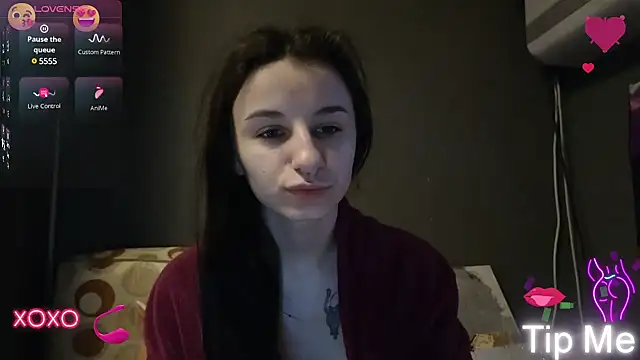 Snapshot of _Nika_Kik chatting on January 29, 2025, 1:28 pm Nika Kik online show from January 29, 2025, 1:28 pm