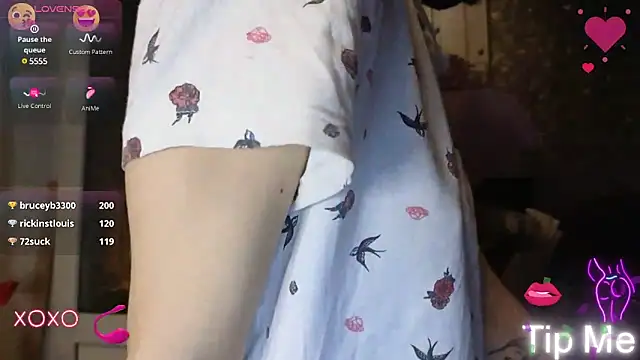 Snapshot of _Nika_Kik chatting on January 29, 2025, 4:30 pm Nika Kik online show from January 29, 2025, 4:30 pm