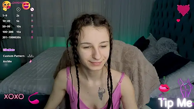 Snapshot of _Nika_Kik chatting on February 19, 2025, 2:23 pm Nika Kik online show from February 19, 2025, 2:23 pm