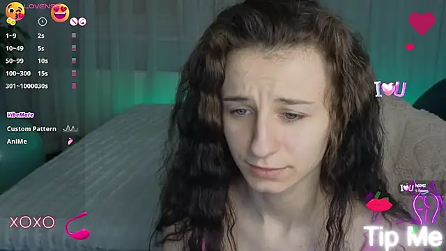 Snapshot of _Nika_Kik chatting on February 19, 2025, 5:27 pm Nika Kik online show from February 19, 2025, 5:27 pm