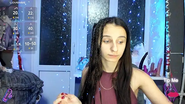 Snapshot of _Nika_Kik chatting on December 13, 2025, 7:53 pm Nika Kik online show from December 13, 2025, 7:53 pm