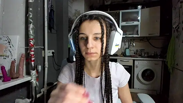 Snapshot of _Nika_Kik chatting on December 14, 2025, 7:40 pm Nika Kik online show from December 14, 2025, 7:40 pm