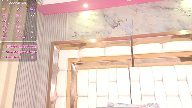 kinkyhousewifee online show from February 25, 2026, 2:54 am