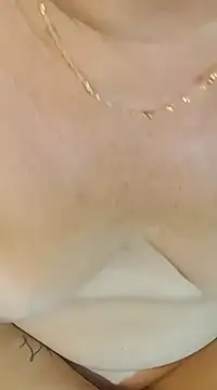 Snapshot of titiasexy chatting on February 5, 2025, 5:20 am titiasexy online show from February 5, 2025, 5:20 am