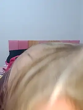 titiasexy online show from December 19, 2025, 10:39 pm