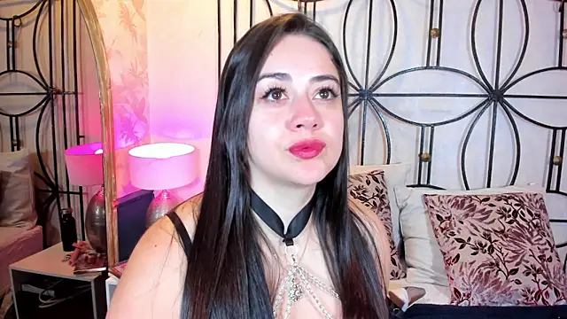 Snapshot of nahomi_sweett chatting on November 22, 2025, 11:09 am nahomi sweett online show from November 22, 2025, 11:09 am