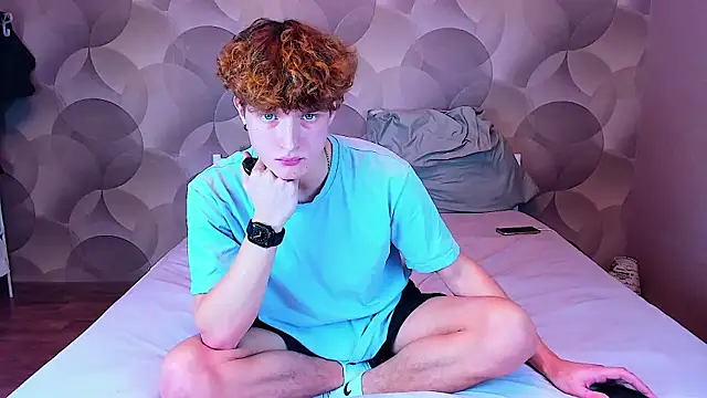 Snapshot of Ian_Flor chatting on December 5, 2025, 12:36 pm Ian Flor online show from December 5, 2025, 12:36 pm