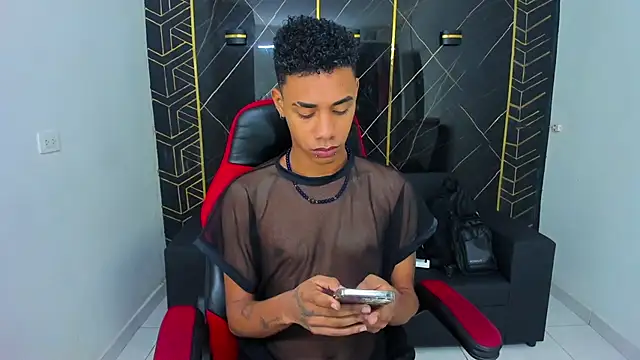 Hottwinkguys online show from February 2, 2025, 11:00 pm