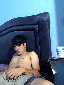 Edanvvv online show from December 1, 2025, 1:16 pm