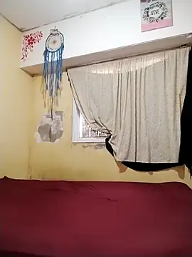 Snapshot of rusher27 chatting on September 18, 2025, 1:24 pm rusher27 online show from September 18, 2025, 1:24 pm