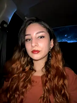 Mon Cherry online show from November 5, 2025, 12:54 am