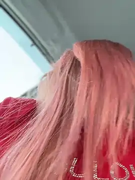 Snapshot of LavenderHot chatting on February 3, 2026, 2:53 am LavenderHot online show from February 3, 2026, 2:53 am