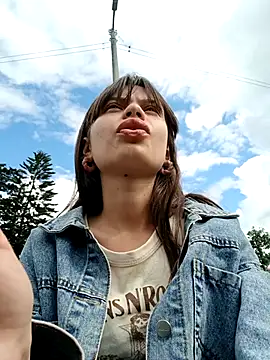 Violeta 12- online show from November 14, 2025, 7:12 pm