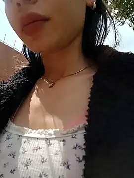 Snapshot of Violeta_12- chatting on April 26, 2026, 6:38 pm Violeta 12- online show from April 26, 2026, 6:38 pm