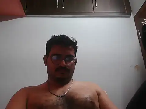 naughtymike0007 online show from April 5, 2026, 4:15 pm