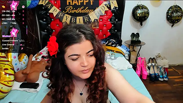 Snapshot of Anasunshine12 chatting on June 26, 2026, 5:28 pm Anasunshine12 online show from June 26, 2026, 5:28 pm