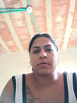 Giselabrunette25 online show from November 29, 2025, 2:31 pm