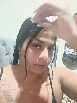 Giselabrunette25 online show from July 29, 2026, 1:59 am
