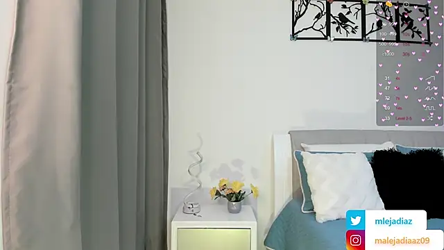 Snapshot of MalejaDiaz_ chatting on February 17, 2025, 9:08 pm MalejaDiaz  online show from February 17, 2025, 9:08 pm