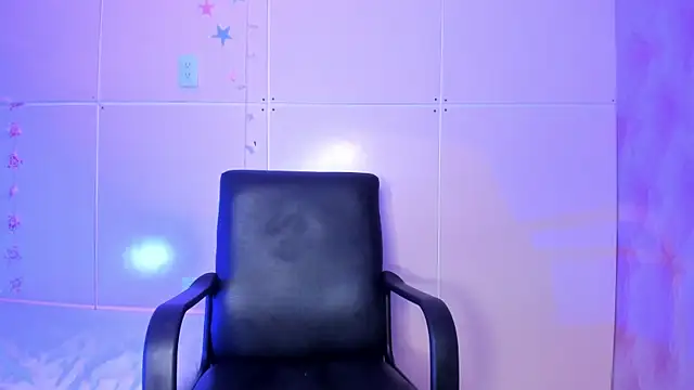 Hilary-banks online show from December 31, 2024, 11:42 am