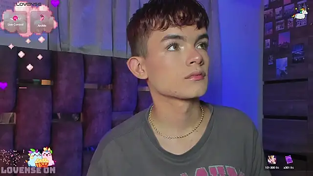 Angelo 018 online show from March 11, 2025, 7:58 am