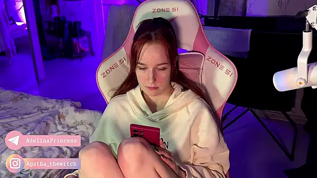 Snapshot of pearl_princess_ chatting on January 14, 2025, 10:12 pm pearl princess online show from January 14, 2025, 10:12 pm